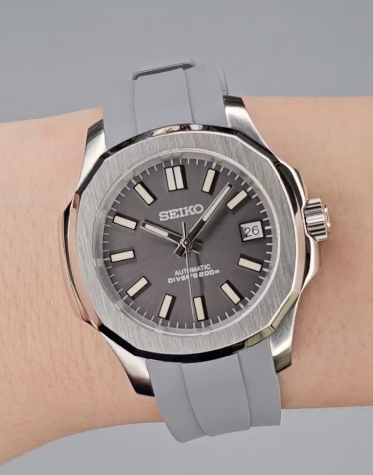 ジオニック CORK SERIES 「DELEGATION EX」と「TIGER HORIZONIA」 から